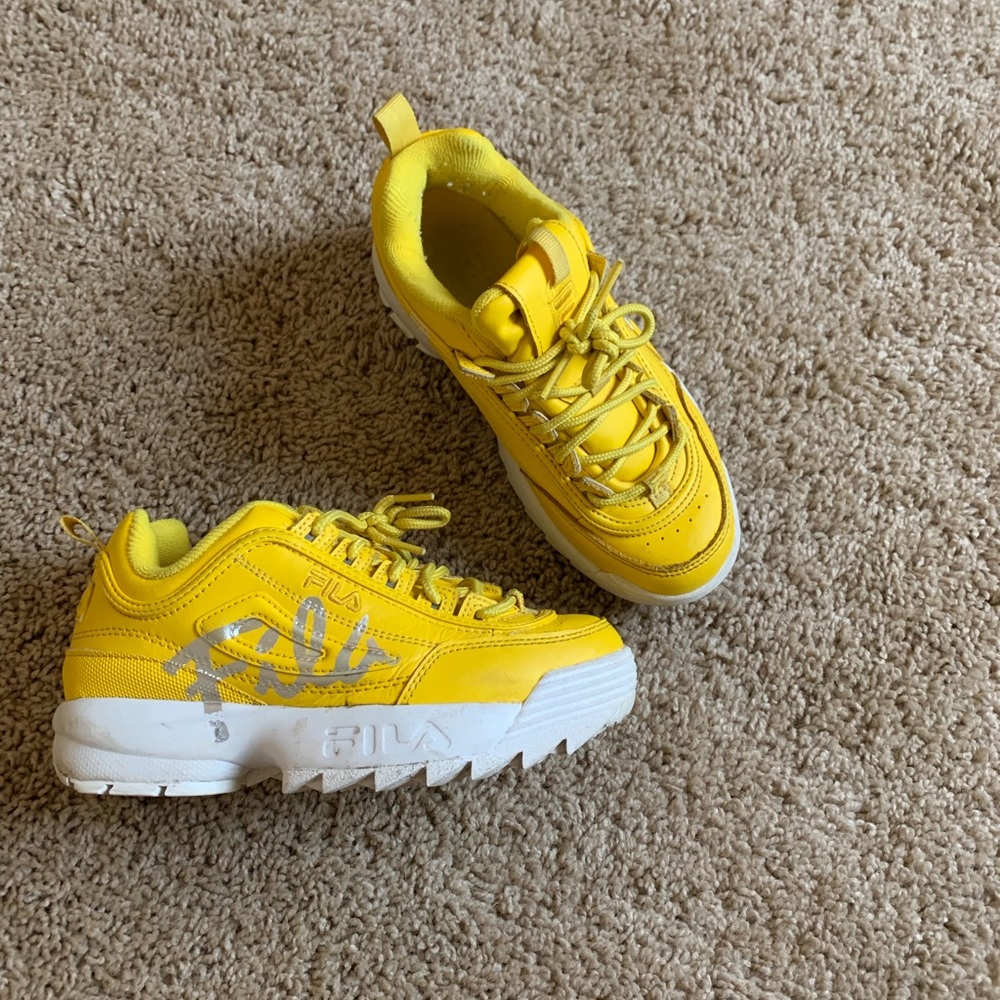 Girls platform filas